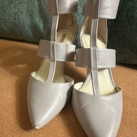 BCGB Generation Ziggy Pointed Toe Heels Grey - 8 - Picture 4 of 5